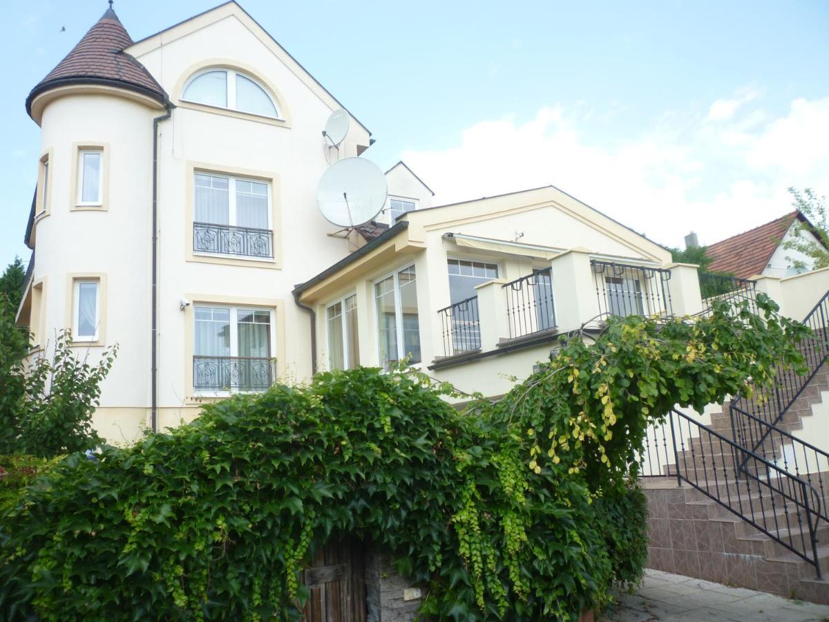Vila Pri Kupeloch Bojnice Exterior photo